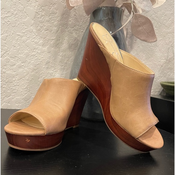 Jessica Simpson Shoes - 👠 Price Drop!!Jessica Simpson Women’s Sheyna/Shantelle Slip Wedges Size:7